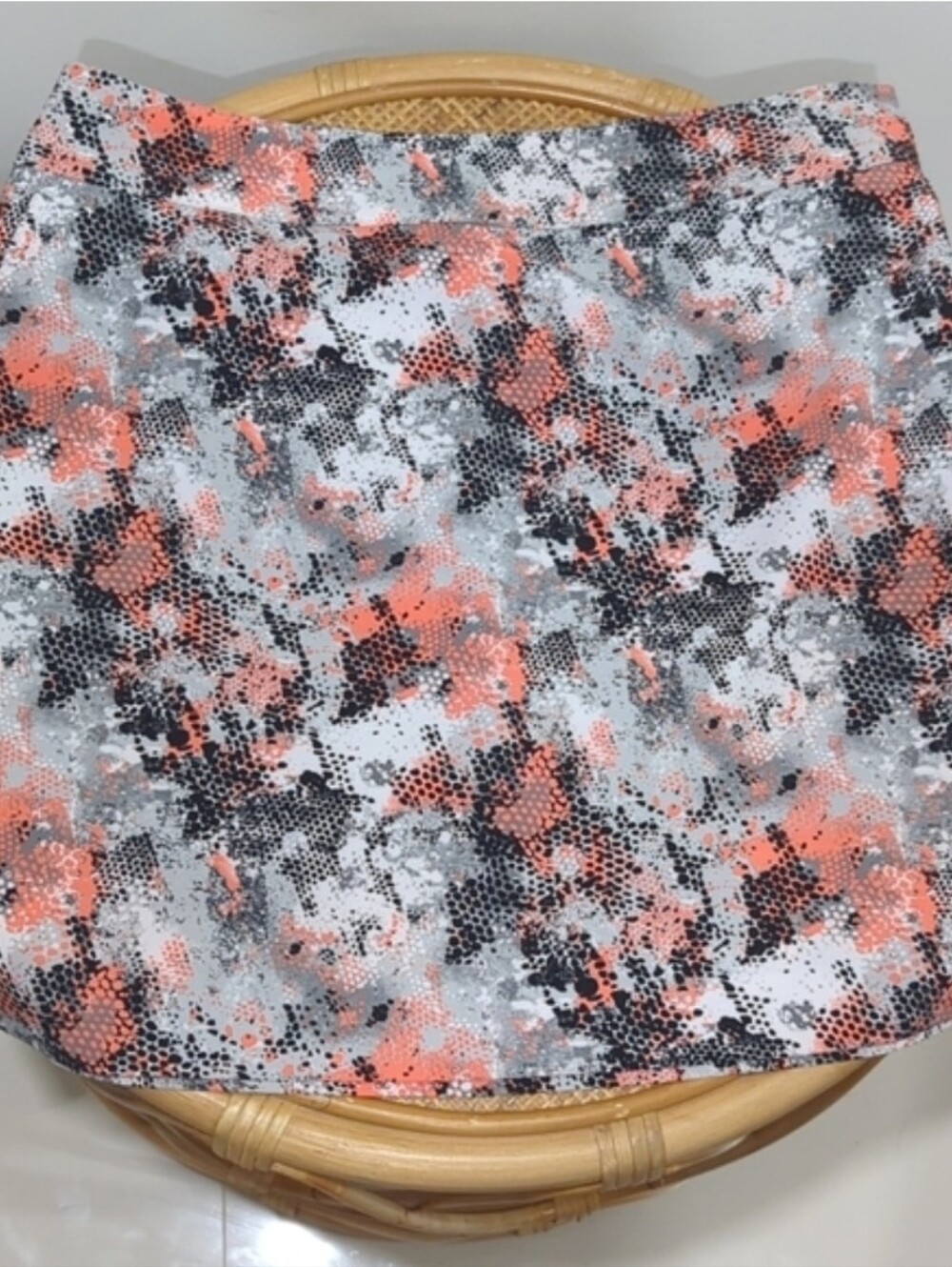 IZOD Golf Skort Speckled Grey Black Orange Women's Size 4